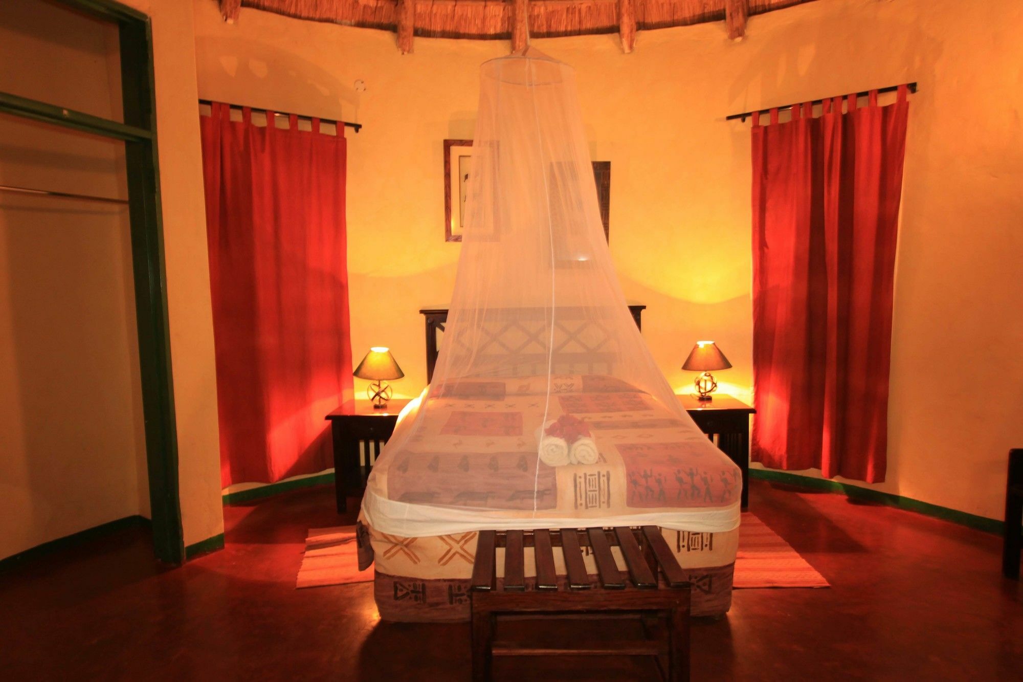 Lesoma Valley Lodge Kasane Dış mekan fotoğraf